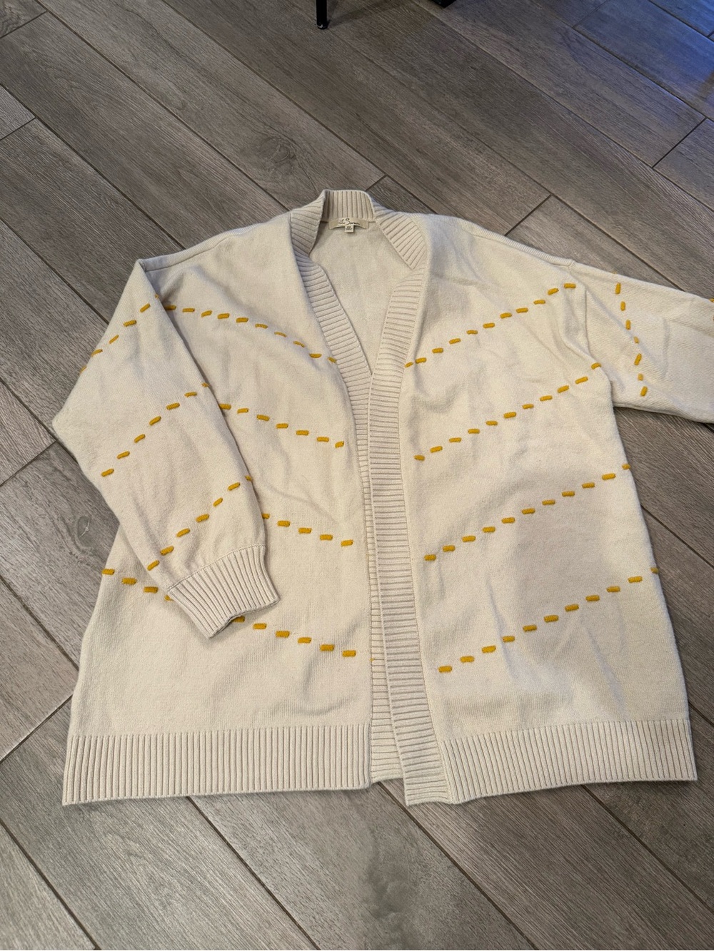 Cream Open-Front Cardigan with Yellow Stitch Detail